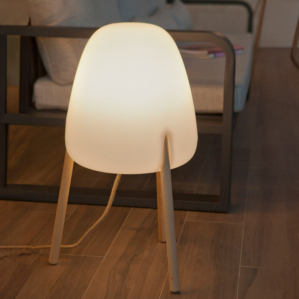 Lampadaire Rocket à pieds bois