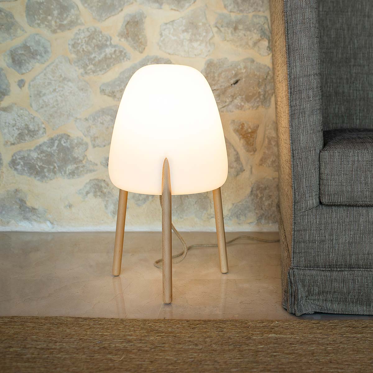 Lampadaire Rocket à pieds bois