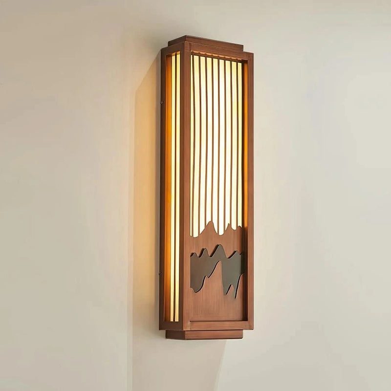 Handgefertigte Wandleuchte aus Holz | Ayle