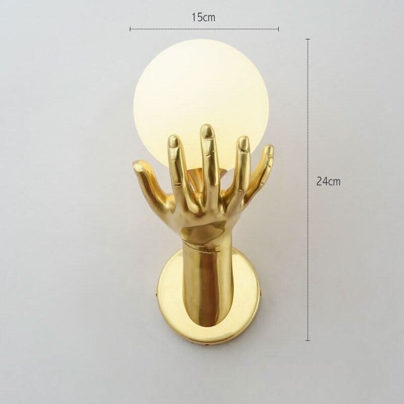 Vue de face du luminaire avec cotes : quinze centimètres de large et vingt-quatre de haut.