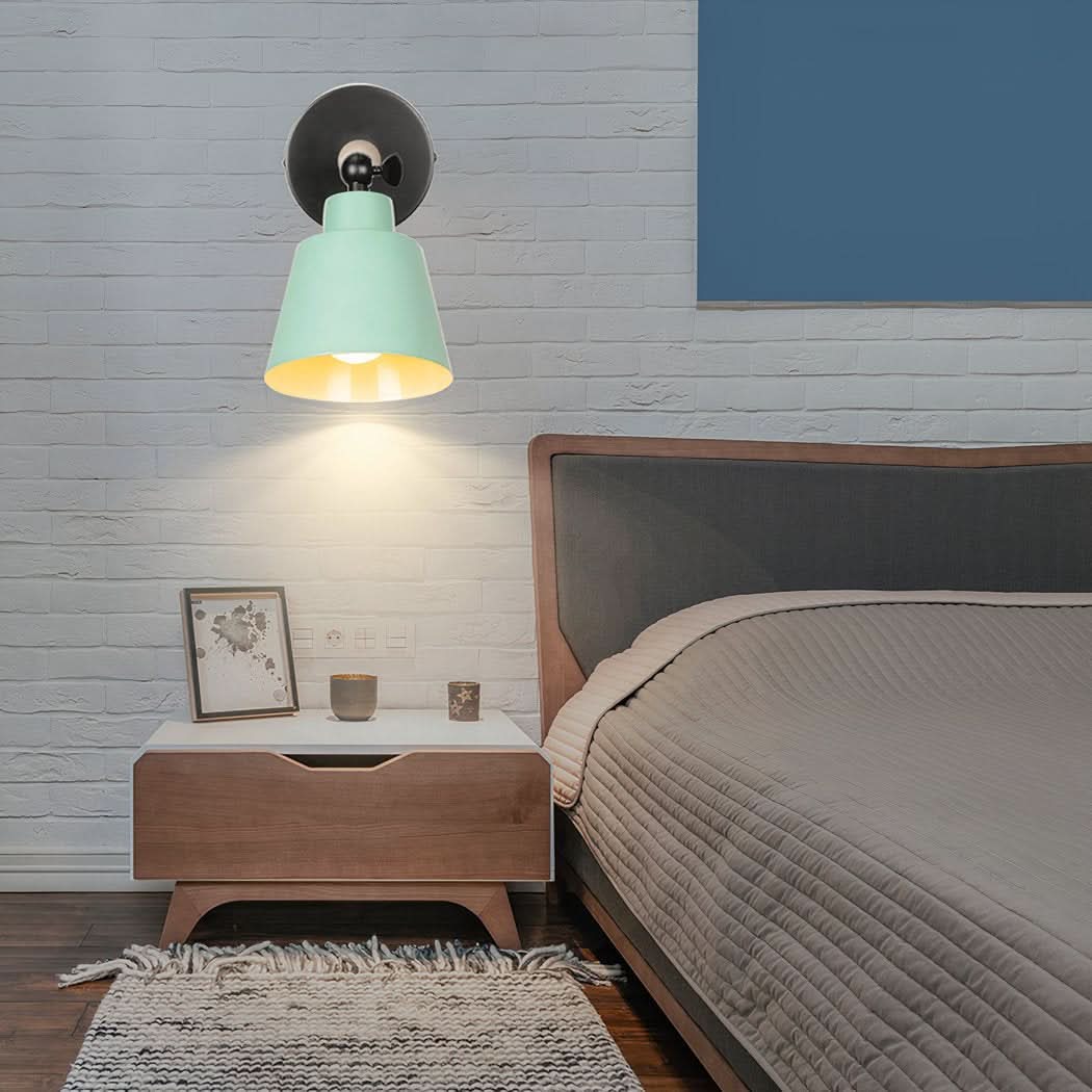 Moderne drehbare Wandleuchte im nordischen Design | Ilen