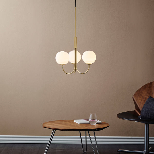 Lustre Ballon 3 lumières, laiton satiné et verre opale