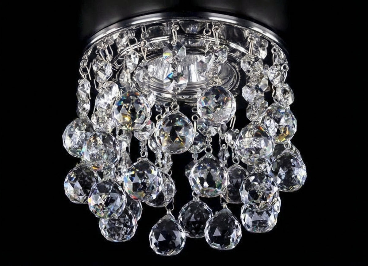 Version finition chrome du spot plafond, pampilles et billes de cristal transparentes