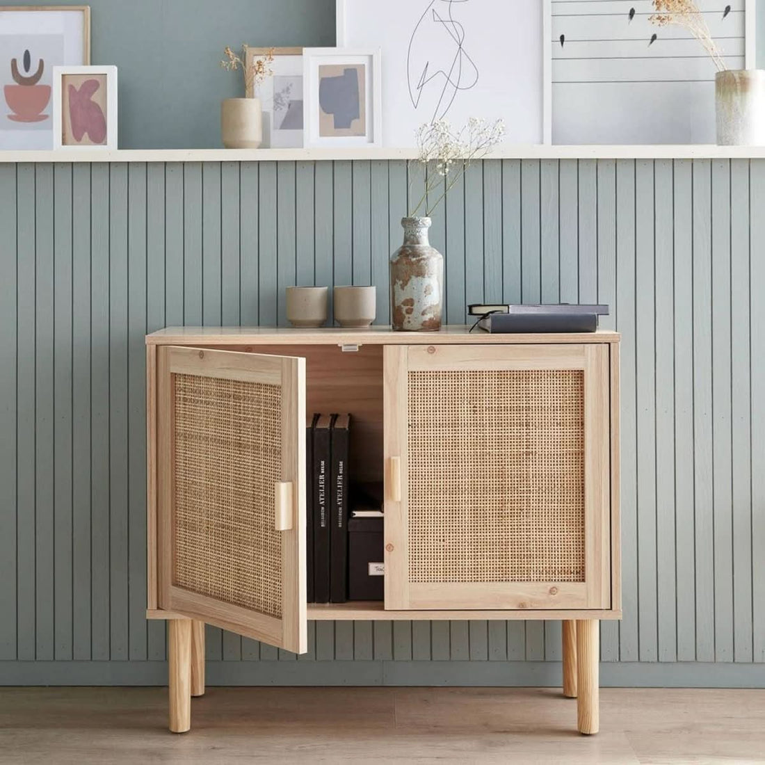 Vintage-Anrichte aus Holz mit Wiener Geflecht | Whisper