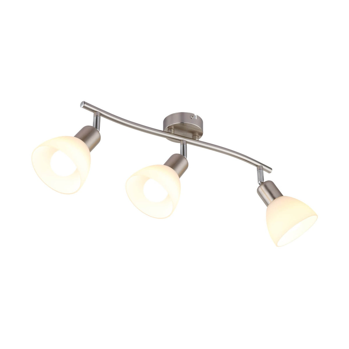 Vue de face du luminaire trois spots orientables sur barre incurvée en nickel satiné.