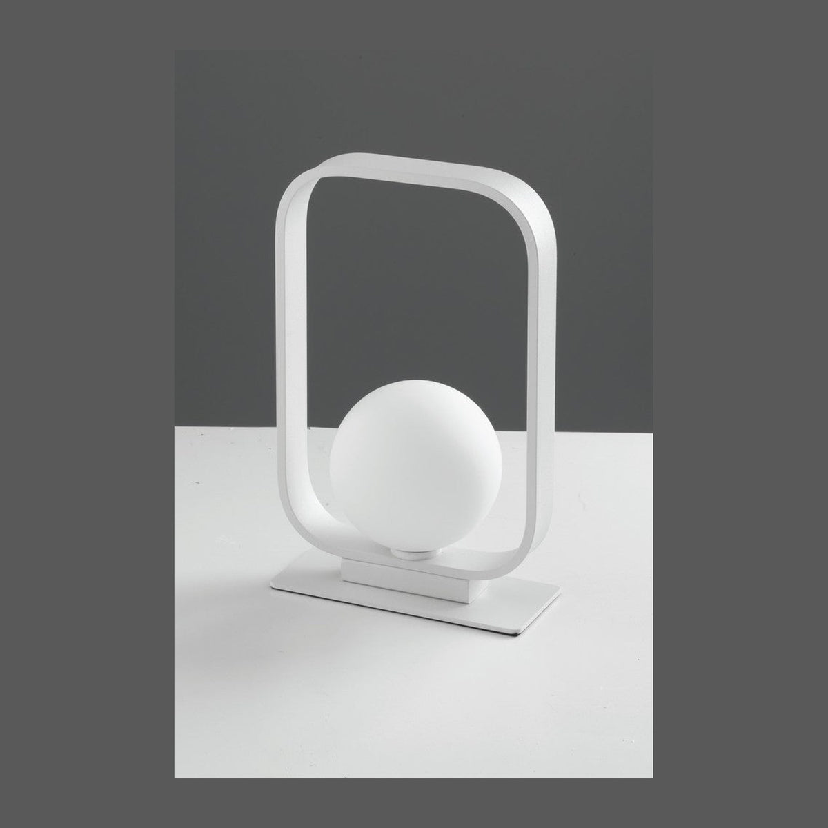 Lampe à poser Roxy blanche
