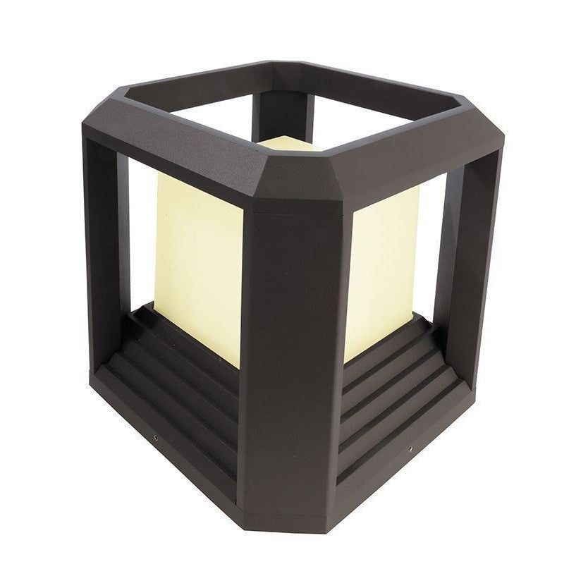 Luminaire extérieur gris à cadre octogonal ouvert, vu de trois quarts sur fond blanc.