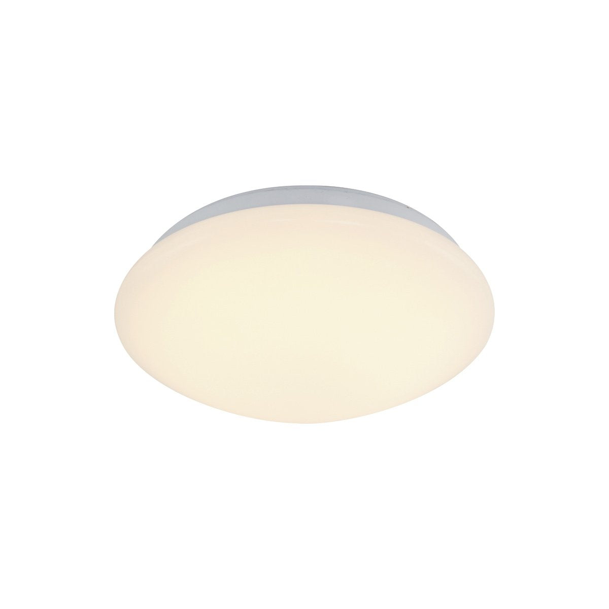 Plafonnier LED allumé vu de trois quarts, diffuseur ivoire, lumière chaude.