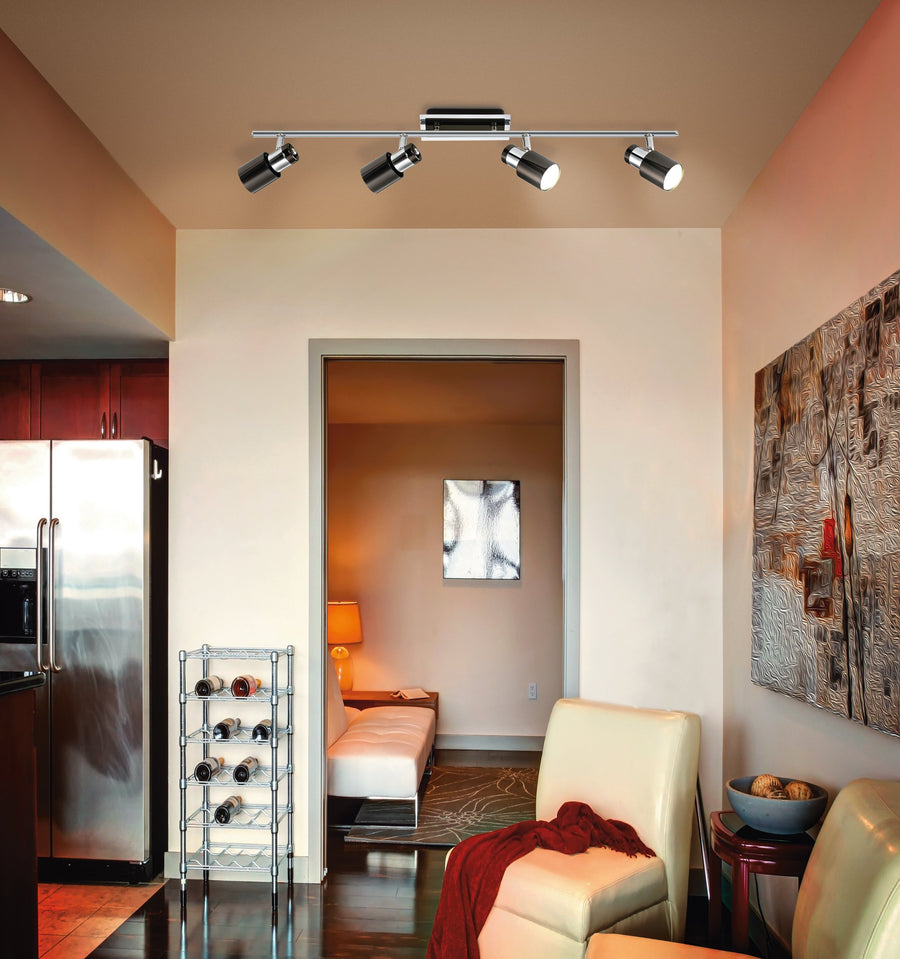 Vue d'ensemble dans un salon-cuisine, rail fixé au plafond