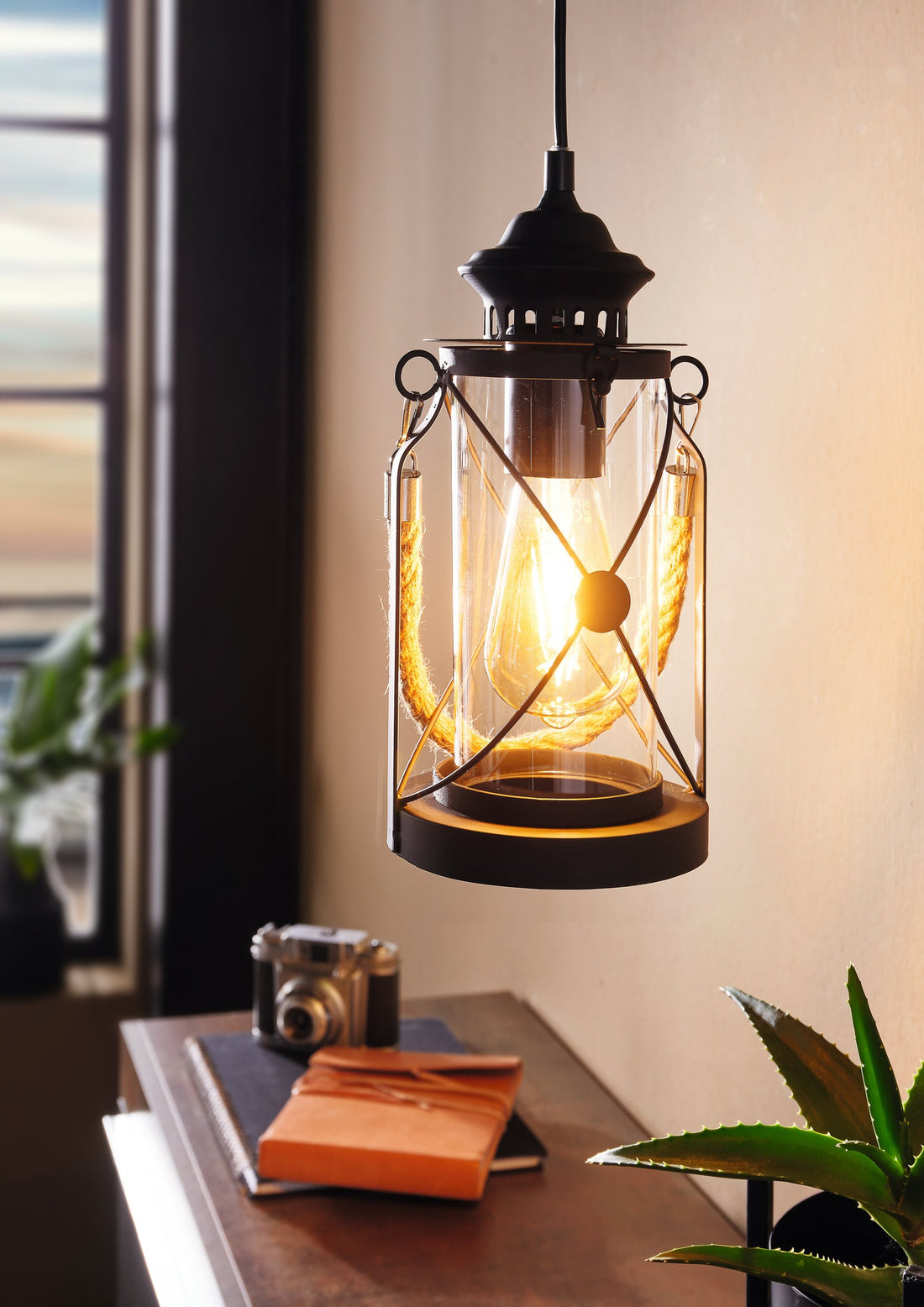 Suspension Bradford noire, verre