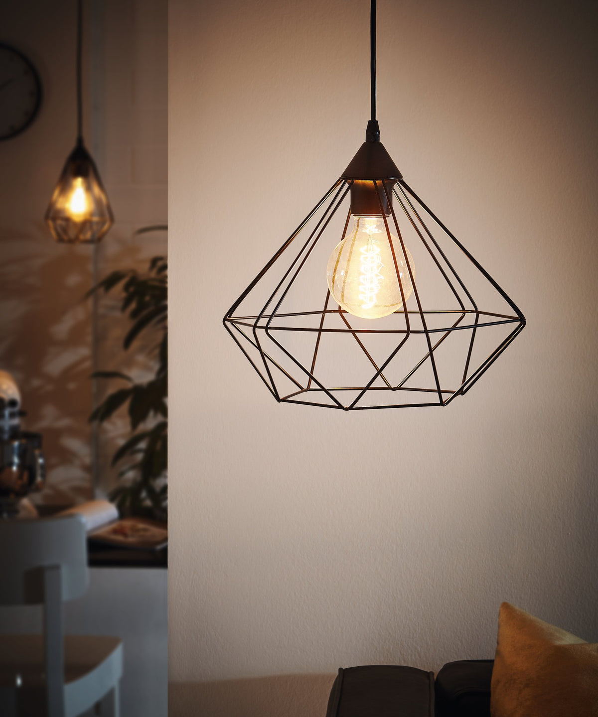 Suspension Tarbes noire (94188)