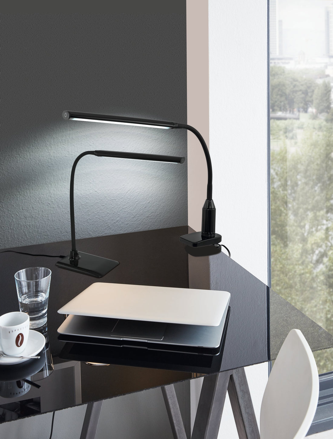 Lampe à poser Laroa noire