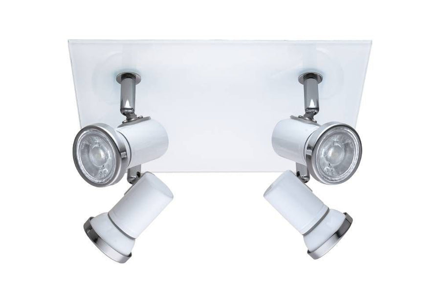 Autre vue du plafonnier à quatre spots blancs et chromés, montrant les rotules orientables.
