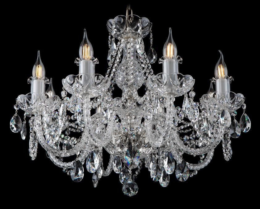 Second angle du lustre sur fond noir, montrant la symétrie des bras et guirlandes
