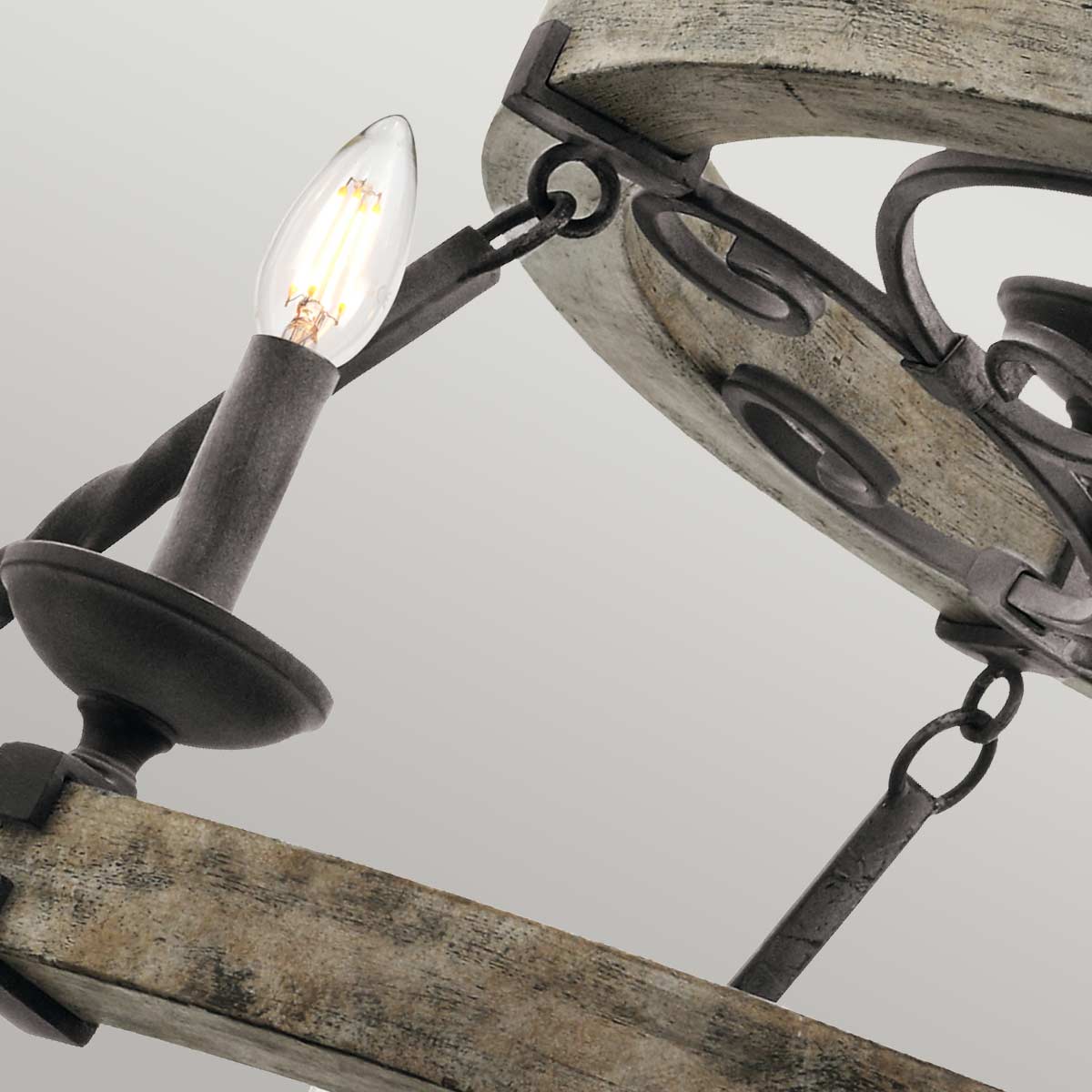 Lustre Taulbee 15 lumières, bois