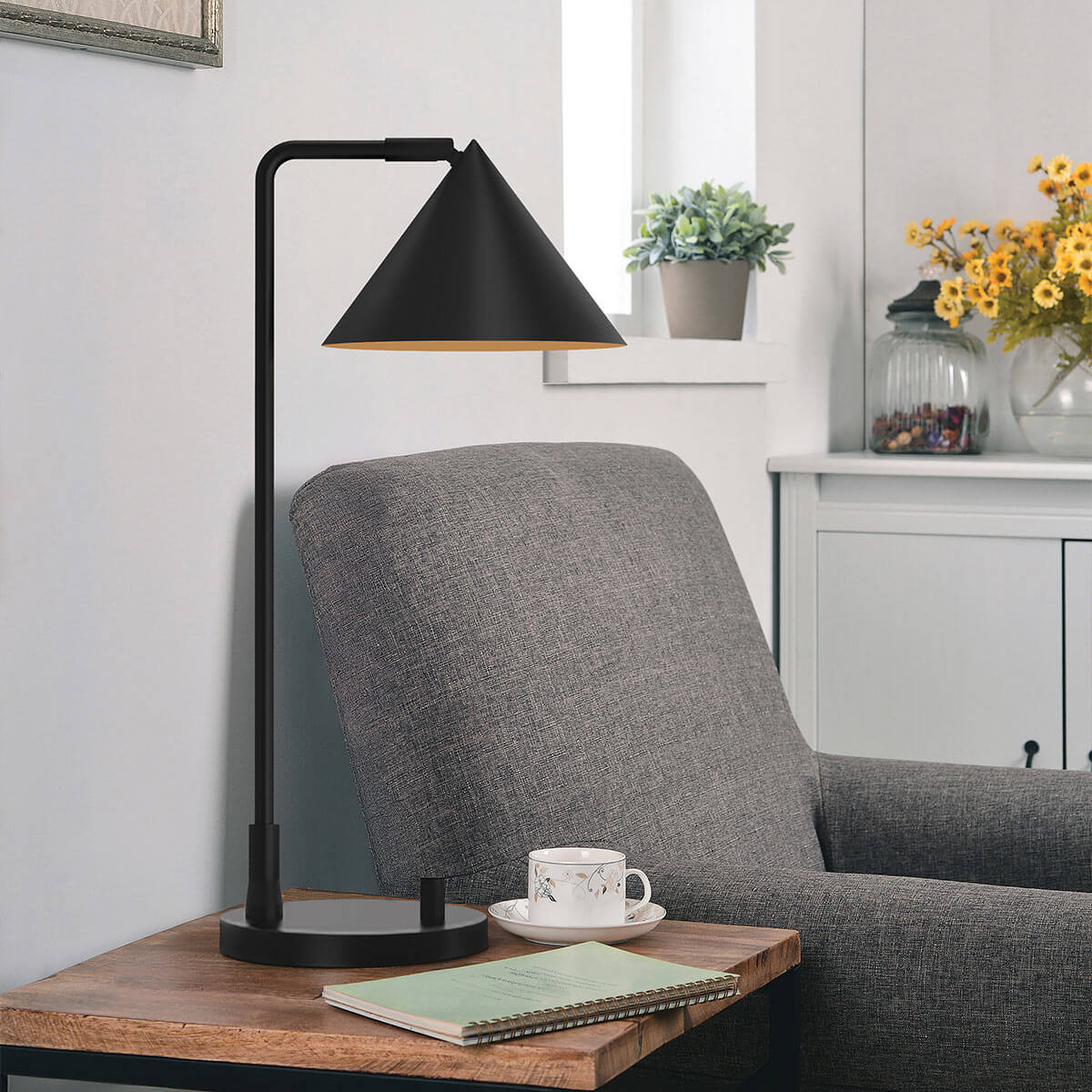 Lampe à poser Remyck noire mat, céramique
