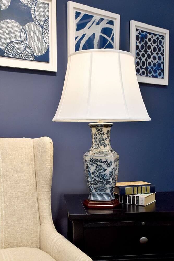 Lampe à poser Blue Hex bleu et blanche, porcelaine