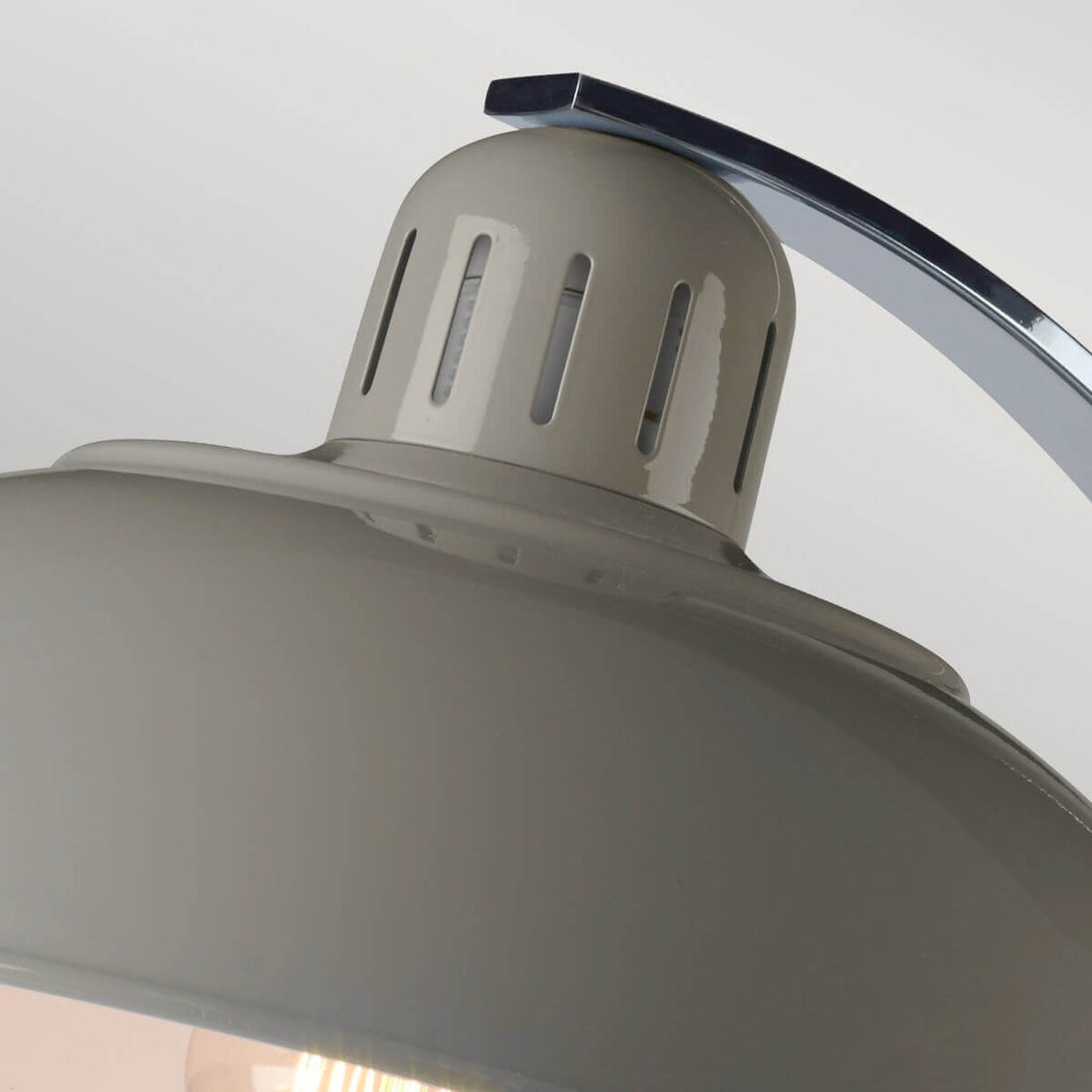 Lampe de chevet | Franklin Grise