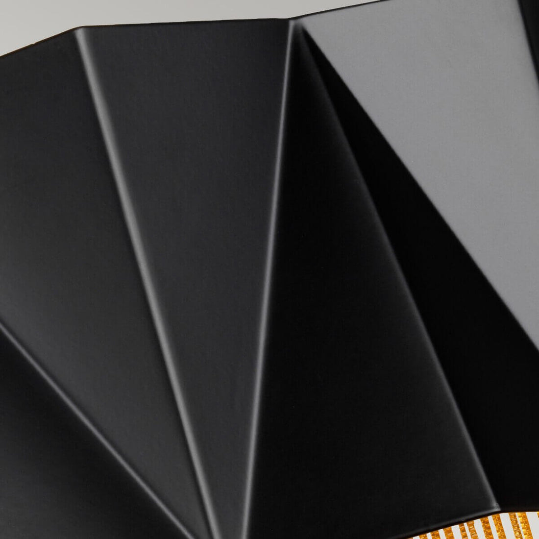 Applique murale Zuma 3 lumières noire et dorée