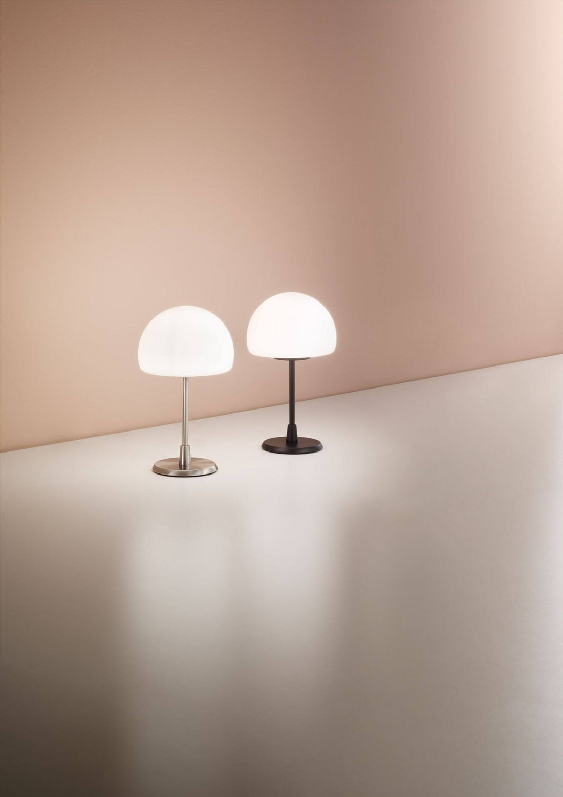Lampe à poser Gaia chromée