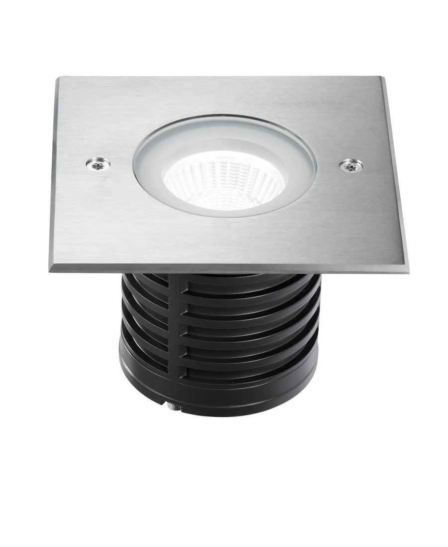 Gros plan sur la platine inox brossé et l'optique LED centrale blanche