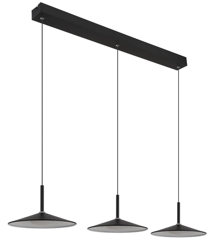 Vue rapprochée de la suspension noire mate, trois abat-jours coniques et câbles fins sur fond blanc.