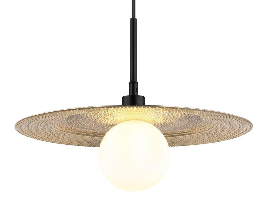 Détail du disque perforé et du globe lumineux de la suspension noire.