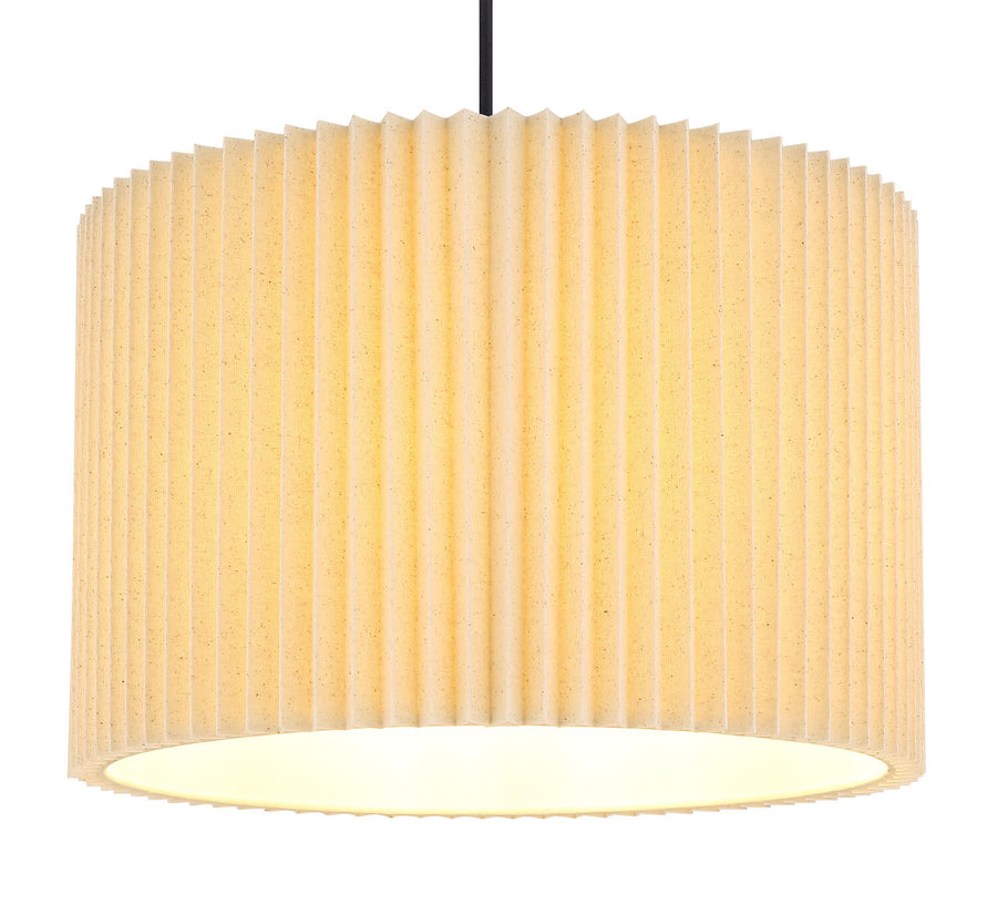 Gros plan sur la texture plissée de l'abat-jour et son diffuseur inférieur lumineux