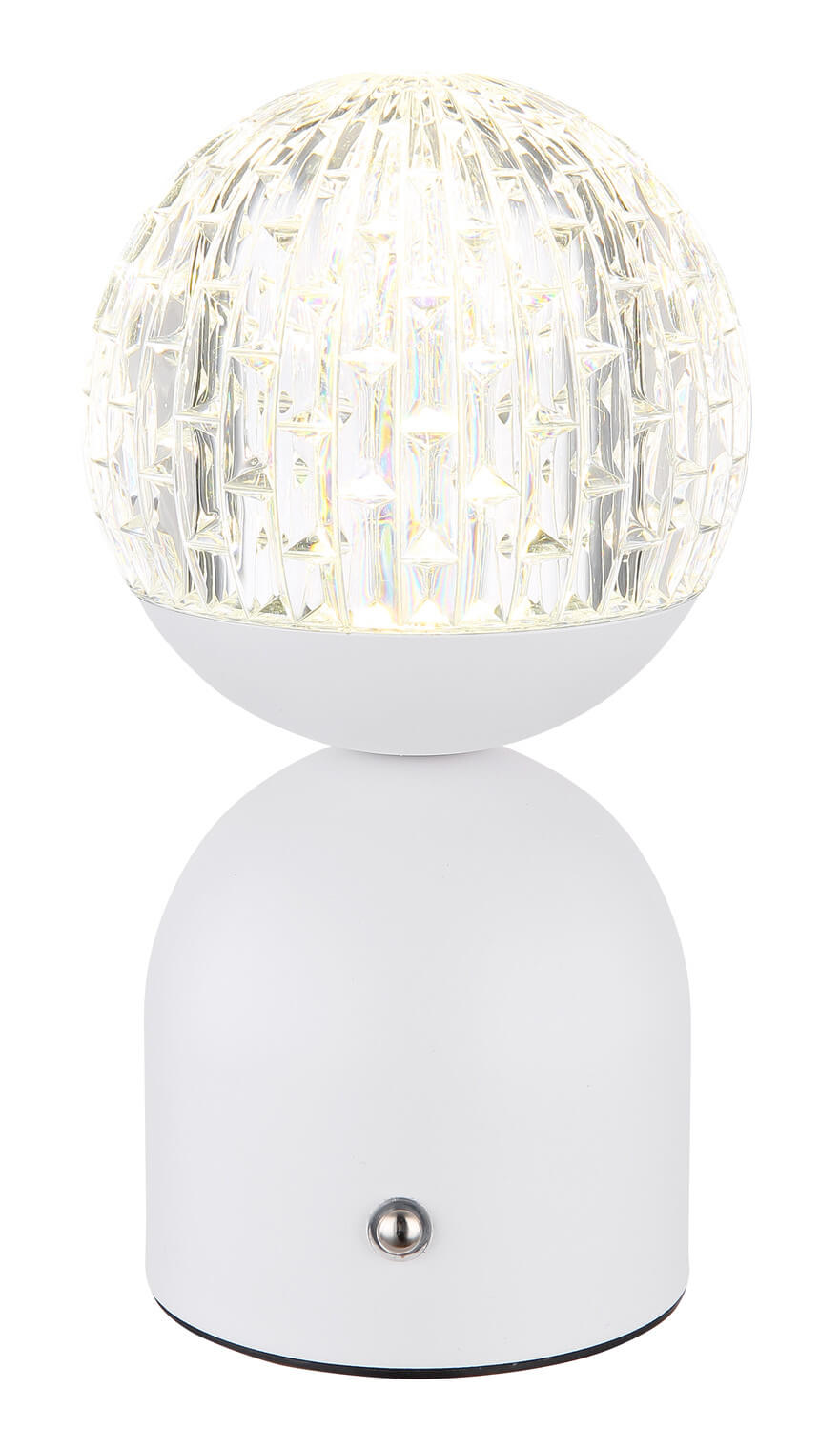 Gros plan sur la sphère en verre strié et la base blanche de la lampe.