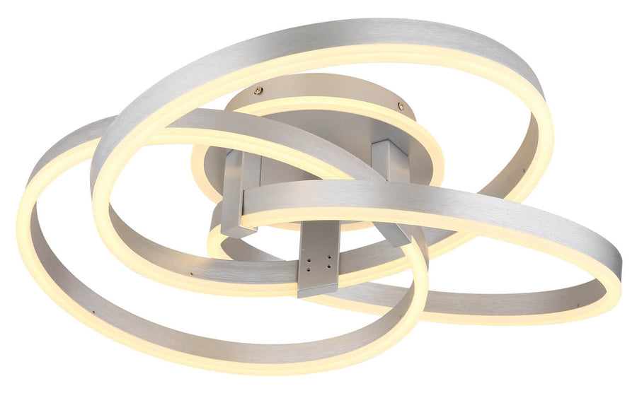 Plafonnier allumé en lumière chaude, anneaux superposés et entrecroisés sur fond neutre