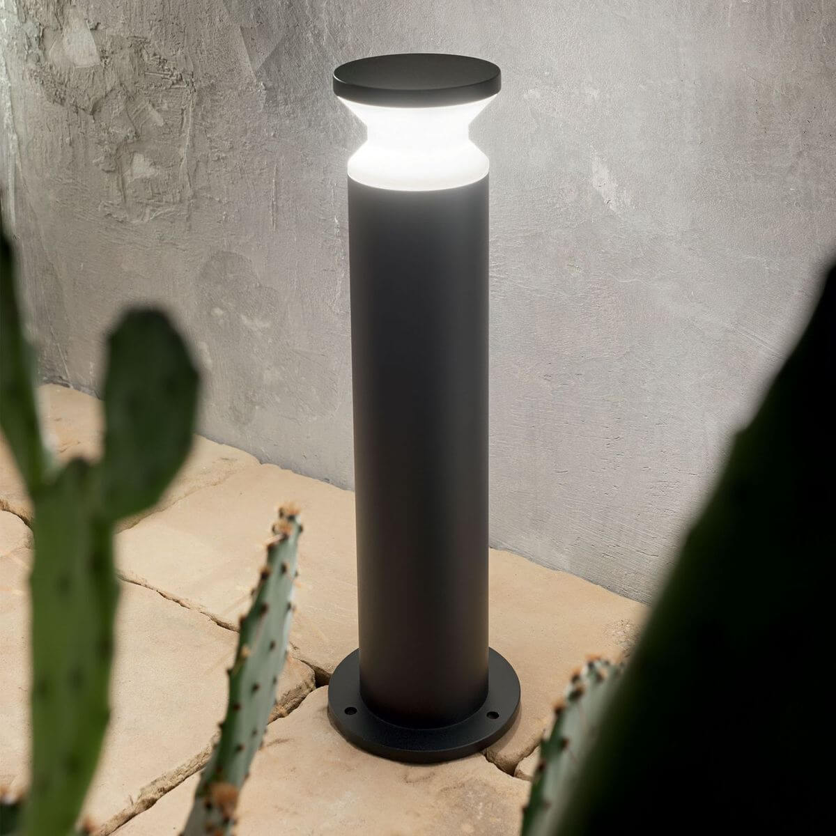 Lampadaire extérieur Torre noir, Ø 18 cm (186955)