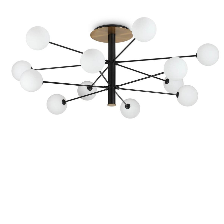 Plafonnier douze lumières vu de face, bras noirs et globes de verre blanc.