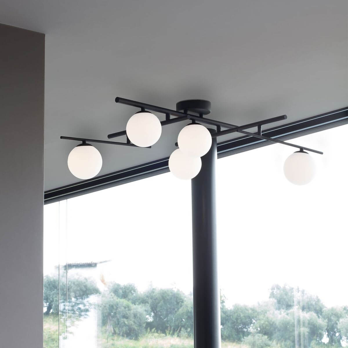 Plafonnier Atlas 5 lumières doré, verre