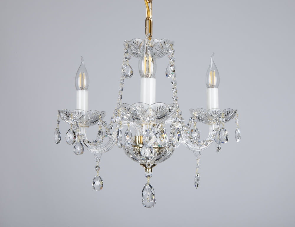 Lustre complet présenté sur fond gris clair, éclairage studio diffus