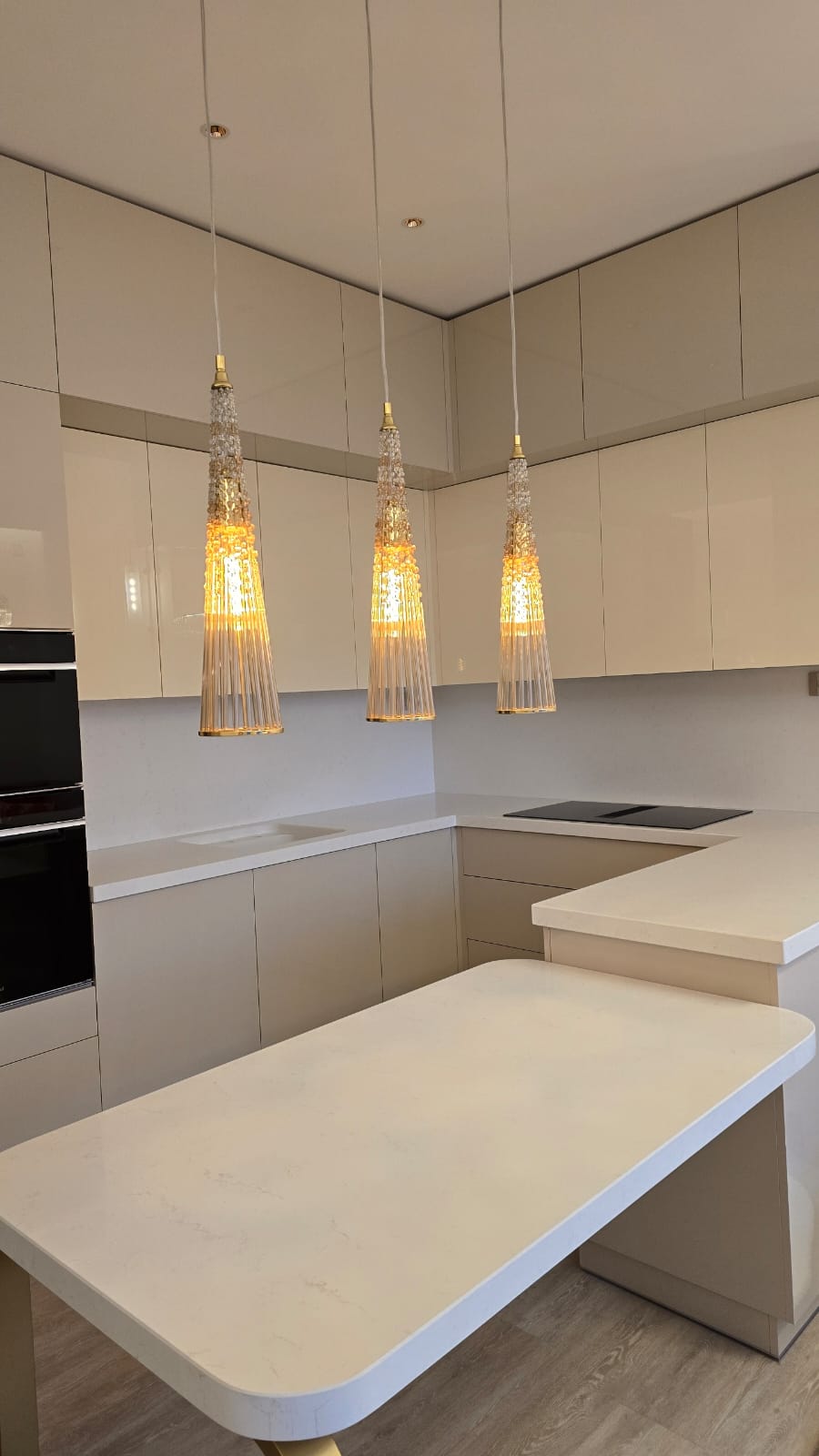 Lustre design L-AMA-01