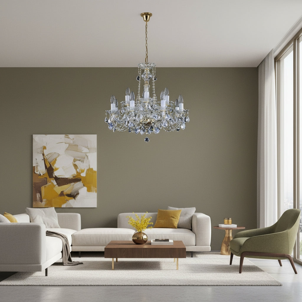 Lustre suspendu au-dessus d'un salon moderne aux murs verts et canapé clair