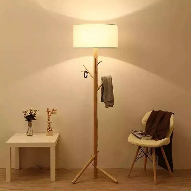 Baumzweig-Stehlampe | Leuchtende Natur