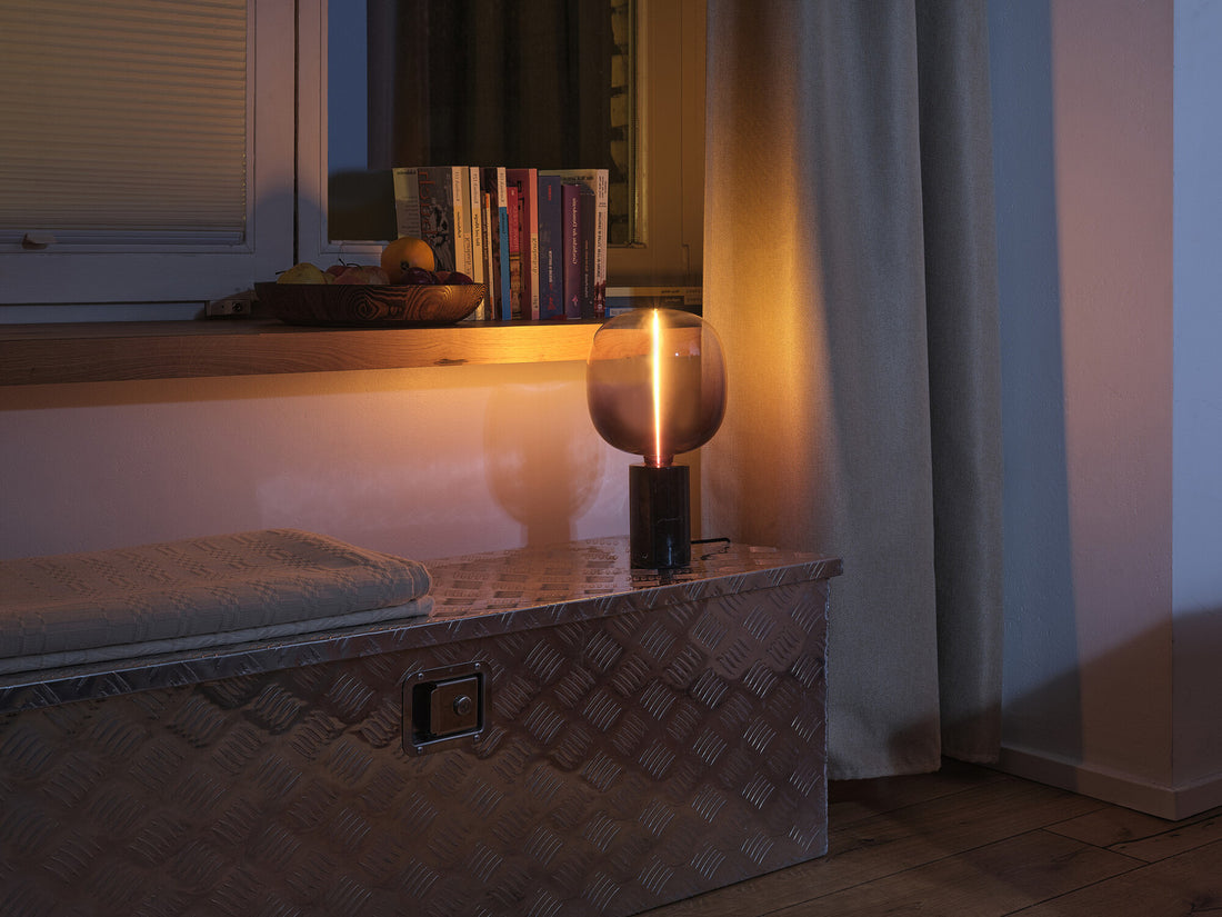 Lampe à poser Marble Base noire