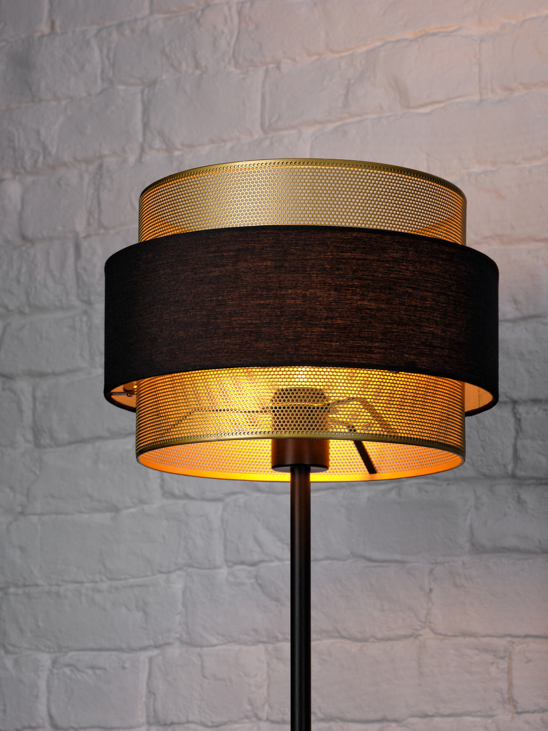 Lampadaire salon | Hornet Noir