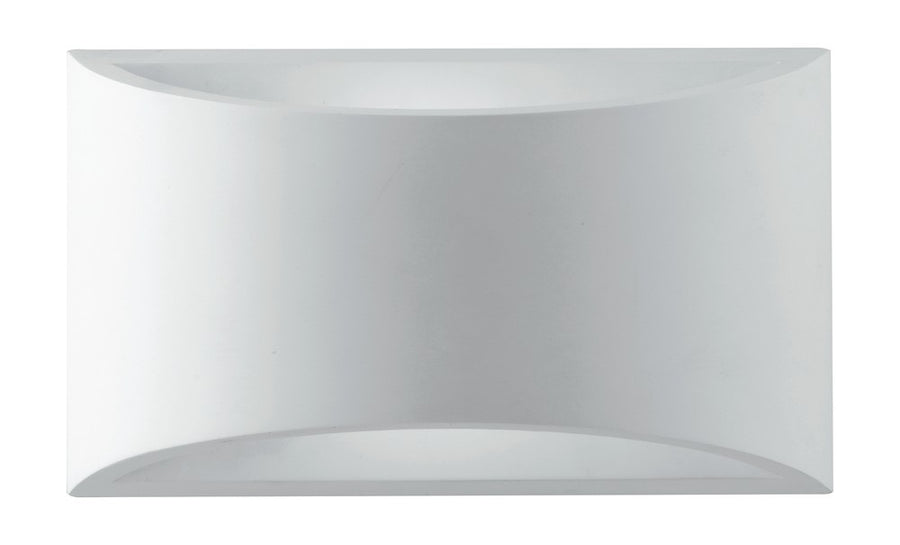 Vue rapprochée du luminaire mural blanc, face avant légèrement inclinée, éclairage doux.