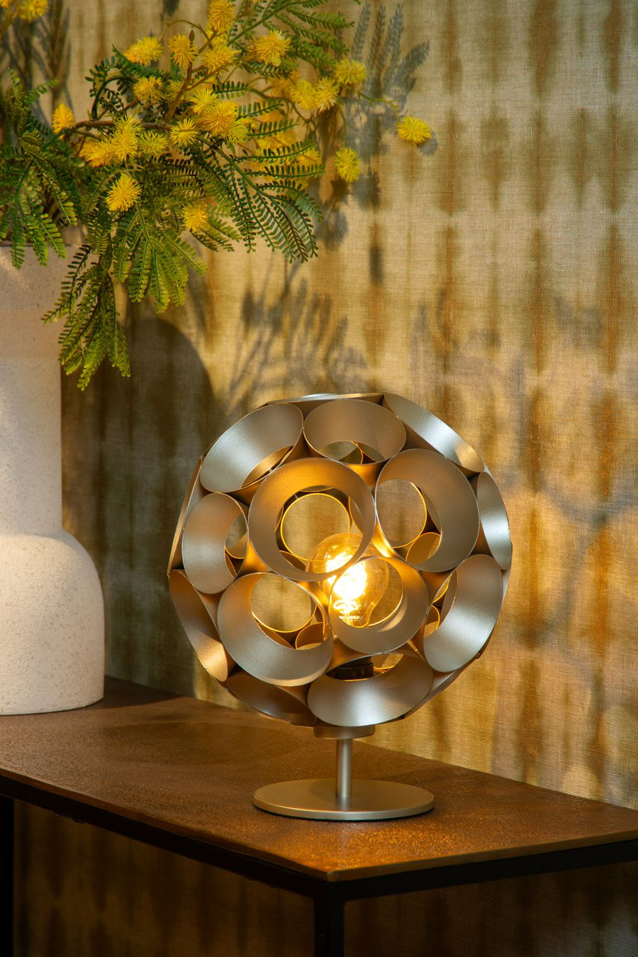 Lampe à poser Hannelore dorée mat et noire