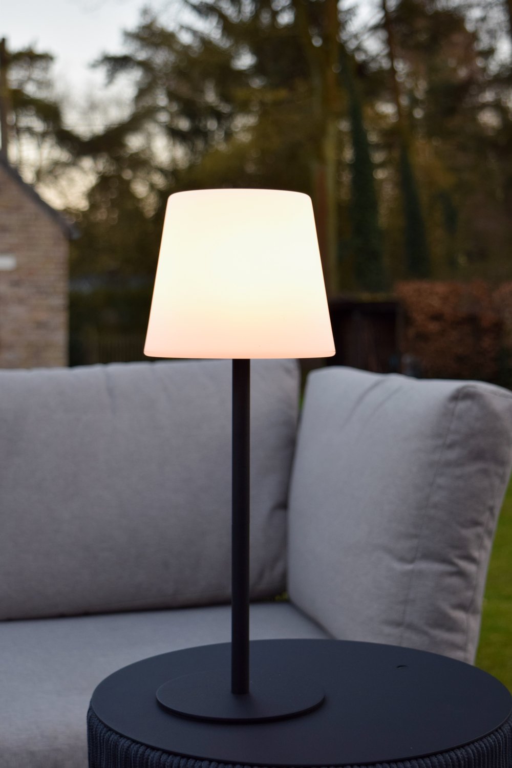Lampe extérieure Tyon dorée mat et opale (13816/02/30)