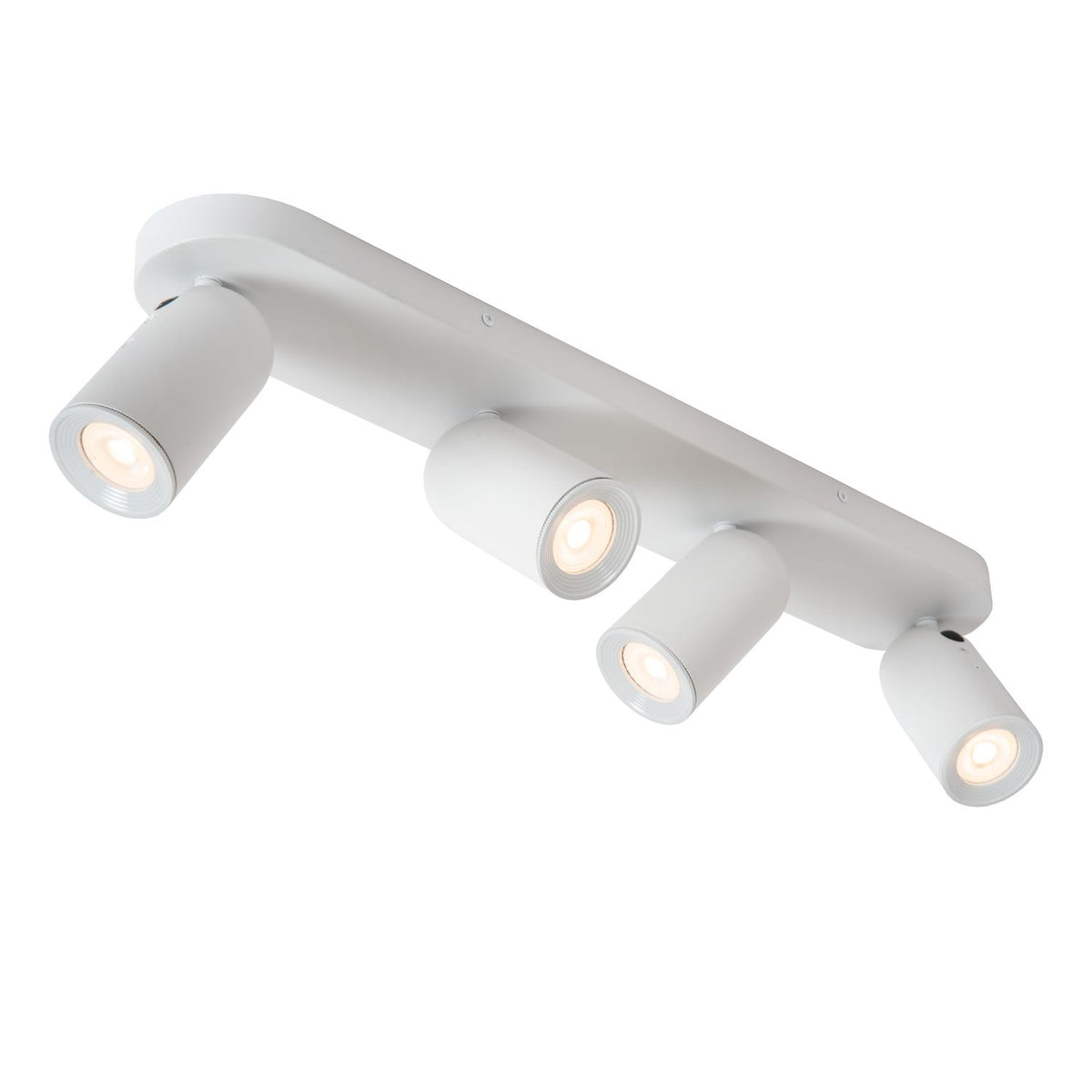 Vue en plongée : rail rectangulaire blanc supportant quatre projecteurs orientables allumés