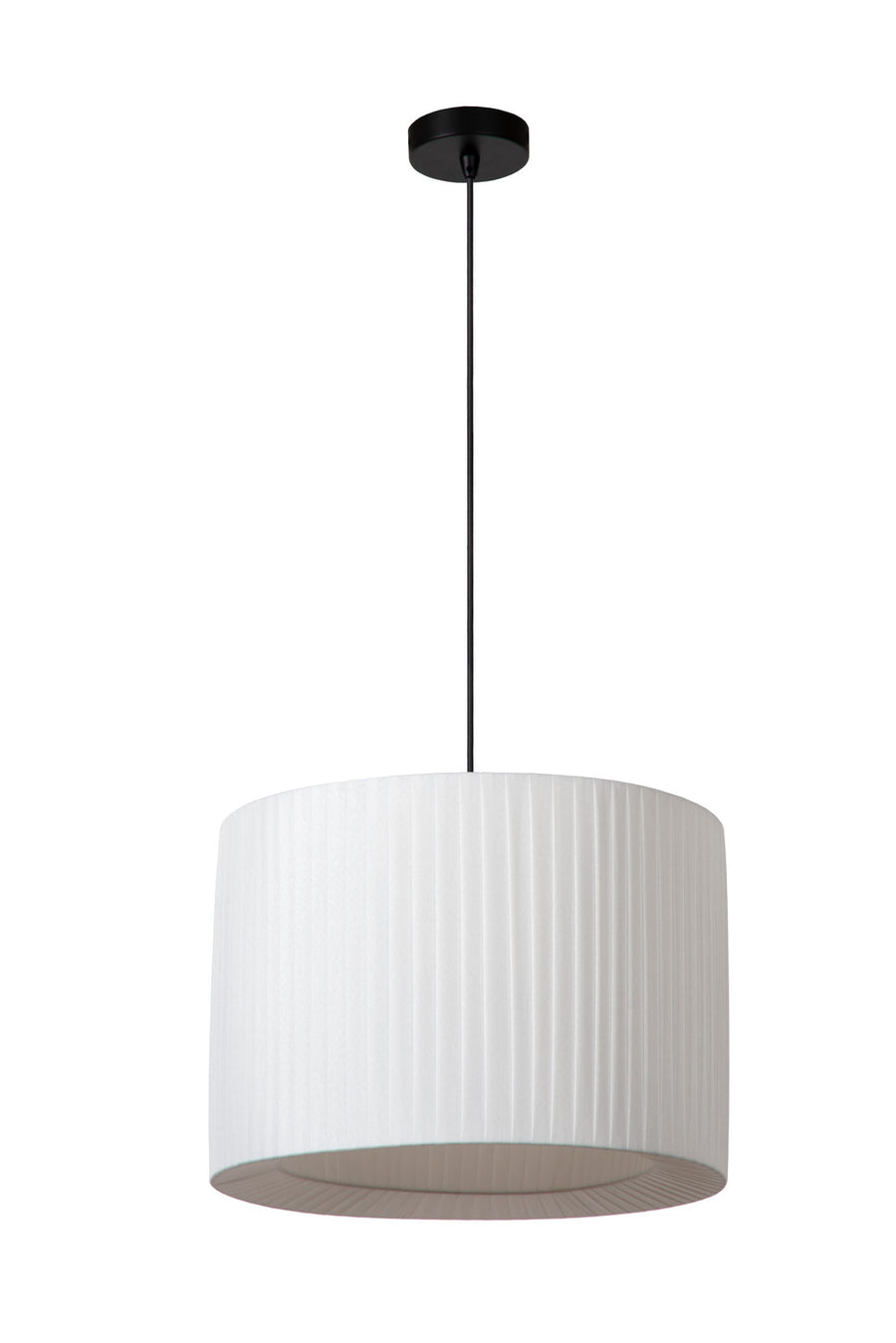 Suspension éteinte, abat-jour blanc plissé et câble textile noir suspendu.