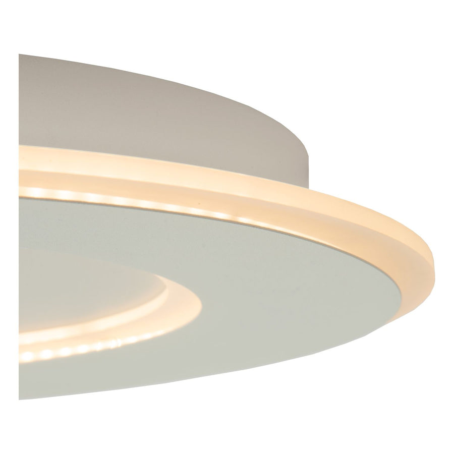 Détail de la bordure et du ruban LED du plafonnier blanc