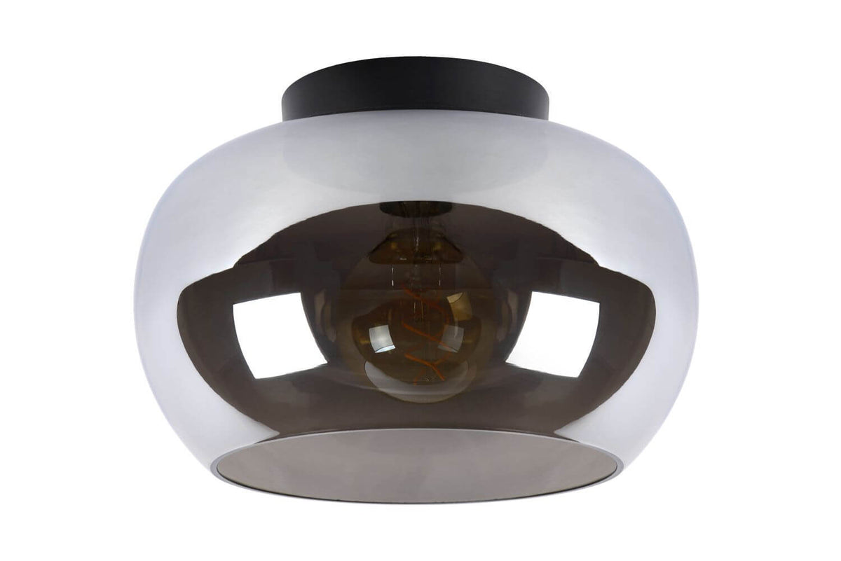 Vue de face non allumée du plafonnier en verre fumé, socle noir et ampoule visible.