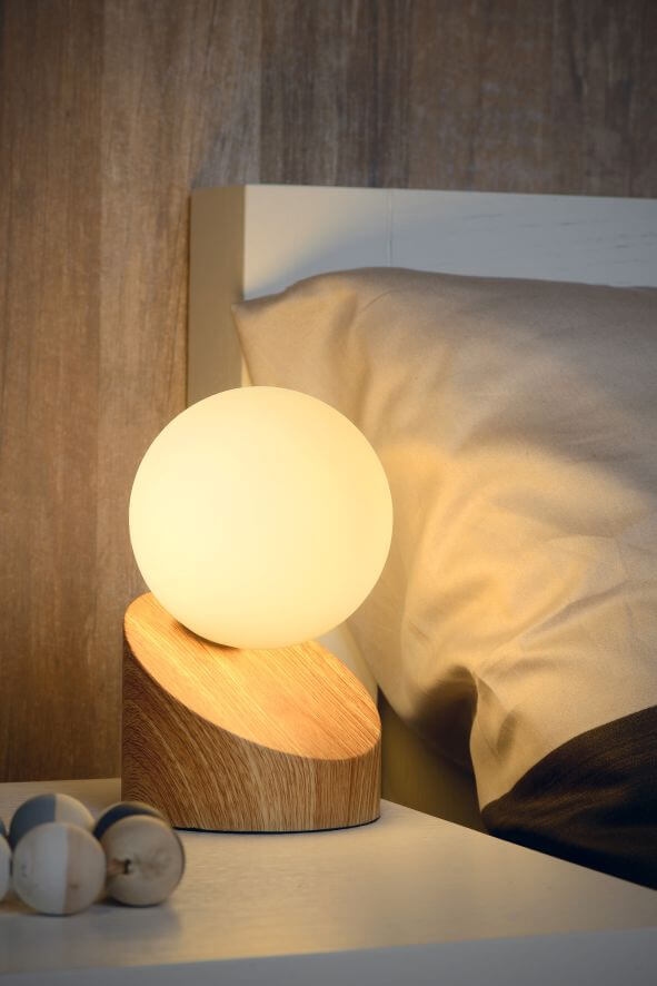 Lampe à poser LEN bois clair et opale, verre