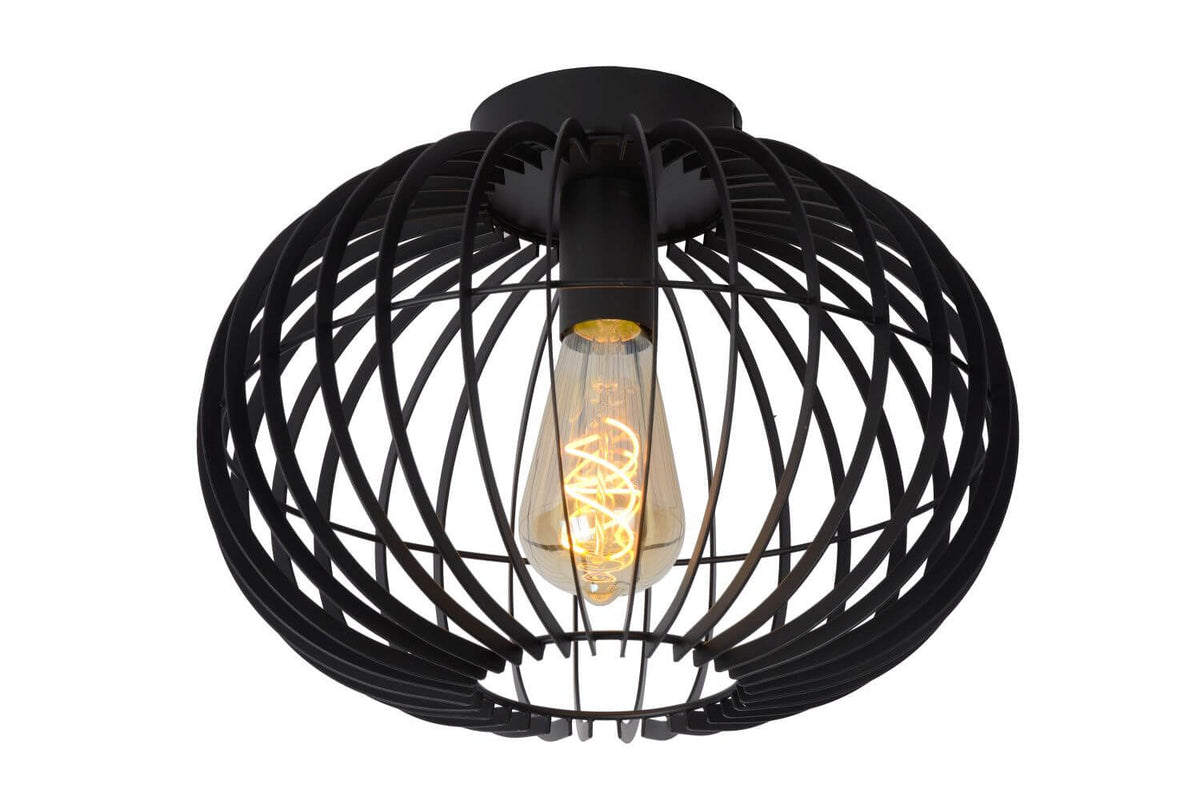 Vue de face du plafonnier : cage métallique noire ronde et ampoule Edison allumée
