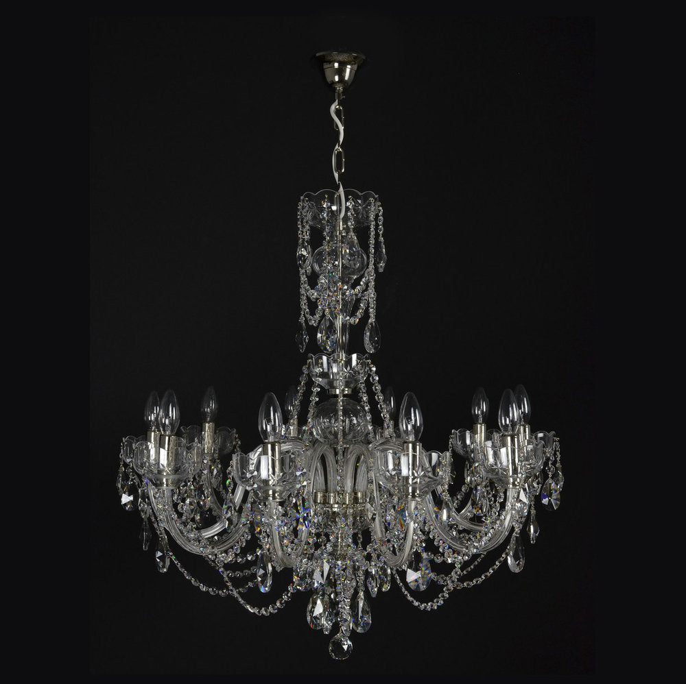 Vue d'ensemble du lustre suspendu avec chaîne et coupelle de fixation au plafond