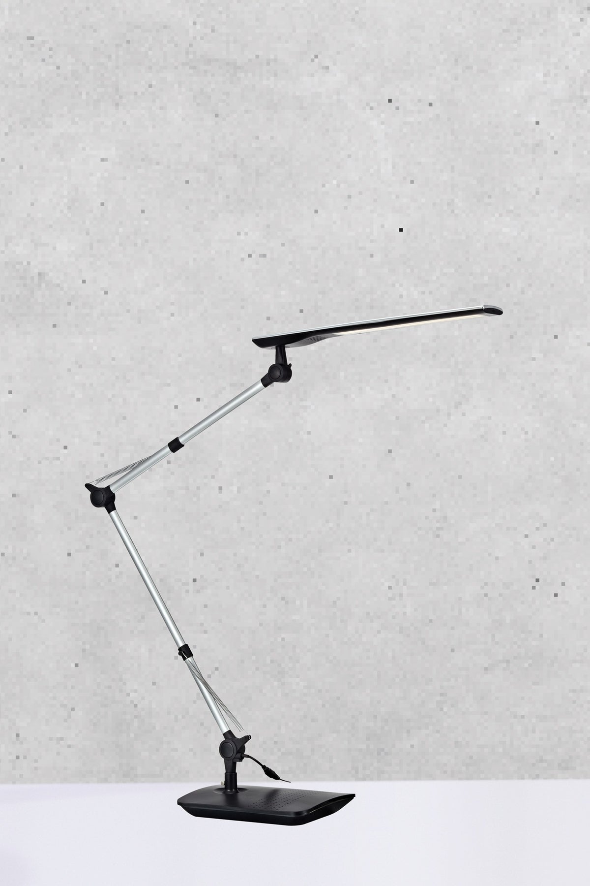 Lampe de bureau Study LED argentée